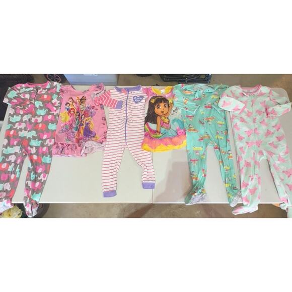 Lot of 39 Girls Pajama Sets Size 24m - 3T, Assorted brands - Picture 2 of 7